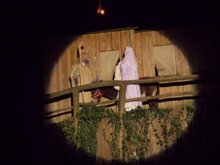 Predstava Božična noč pri Ivanovem izviru 56